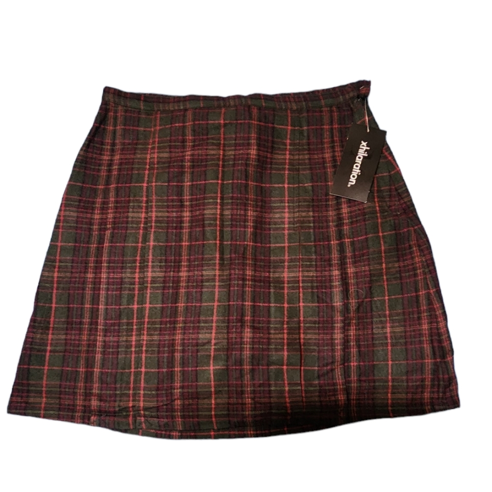 Xhilaration vintage Juniors brown plaid lined skirt